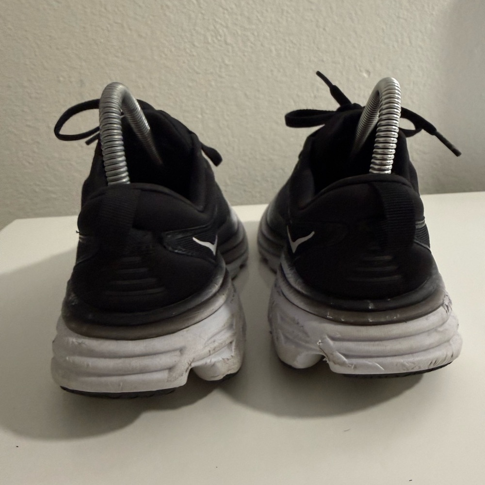 Hoka women size 5.5 bondi  8  Black and White Athletic Running Shoes - Picture 5 of 8